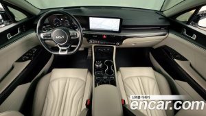 Kia K5 1.6 Turbo 2024 года из Южной Кореи