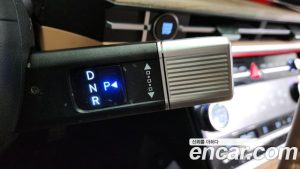 Hyundai Santafe Бензин 2.5T 2WD 2024 года из Южной Кореи