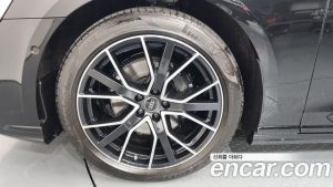 Audi A8 50 TDI 4WD Black Edition 2024 года из Южной Кореи