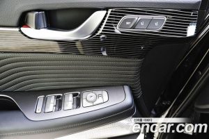 Hyundai Palisade Бензин 3.8 2WD 2024 года из Южной Кореи