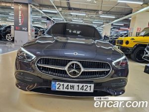 Mercedes-Benz C-Class C200 Avantgarde 2025 года из Южной Кореи