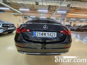 Mercedes-Benz C-Class C200 Avantgarde 2025 года из Южной Кореи