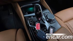 BMW 5-Series 520i M Sport 2023 года из Южной Кореи