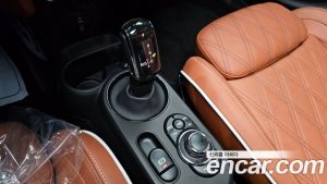 Mini Cooper 5Door CLASSIC 2024 года из Южной Кореи