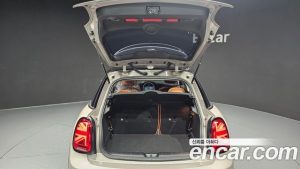 Mini Cooper 5Door CLASSIC 2024 года из Южной Кореи