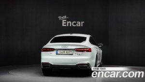 Audi A5 45 TFSI 4WD Premium Sportback 2023 года из Южной Кореи