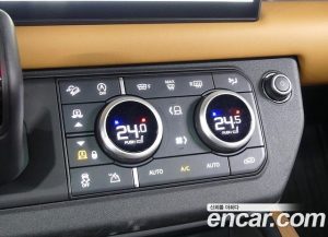 Land Rover Defender 110 P400 X 2024 года из Южной Кореи