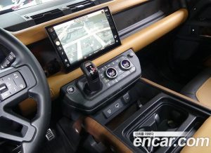 Land Rover Defender 110 P400 X 2024 года из Южной Кореи