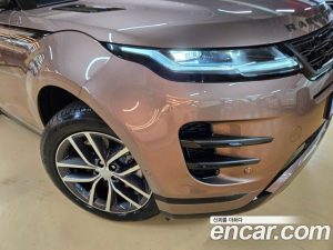 Land Rover Range Rover Evoque P250 Dynamic SE 2026 года из Южной Кореи