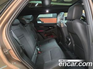 Land Rover Range Rover Evoque P250 Dynamic SE 2026 года из Южной Кореи