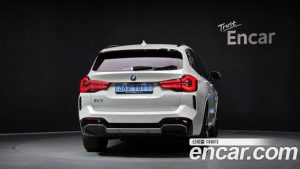 BMW iX3 M Sport 2025 года из Южной Кореи