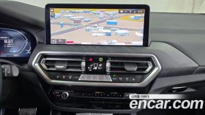 BMW iX3 M Sport 2025 года из Южной Кореи