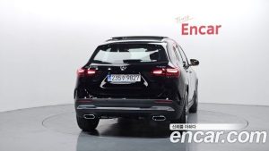 Mercedes-Benz GLA-Class GLA250 4MATIC 2025 года из Южной Кореи