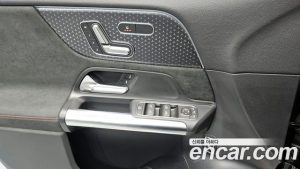 Mercedes-Benz GLA-Class GLA250 4MATIC 2025 года из Южной Кореи