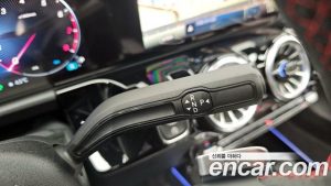 Mercedes-Benz GLA-Class GLA250 4MATIC 2025 года из Южной Кореи