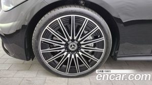 Mercedes-Benz CLE-Class CLE450 4MATIC Coupe 2025 года из Южной Кореи