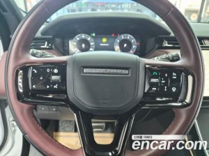 Land Rover Range Rover Velar 3.0 P400 Dynamic HSE 2025 года из Южной Кореи