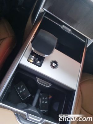 Land Rover Range Rover P550E AB 2025 года из Южной Кореи
