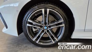 BMW 1-Series 120i M Sport 2024 года из Южной Кореи