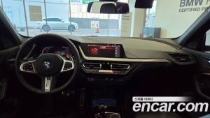 BMW 1-Series 120i M Sport 2024 года из Южной Кореи