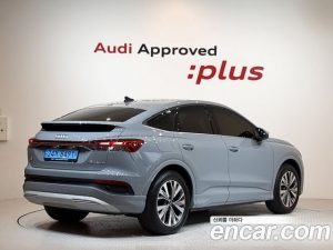 Audi Q4 e-tron 40 Sportback 2023 года из Южной Кореи