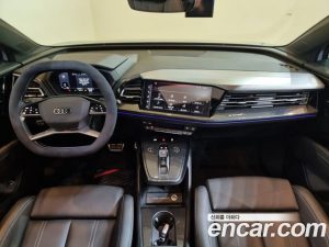 Audi Q4 e-tron 40 Sportback 2023 года из Южной Кореи