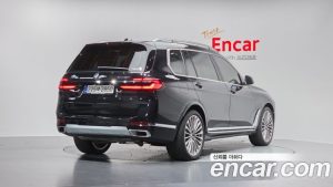 BMW X7 xDrive 40i Design Pure Excellence 6 2023 года из Южной Кореи