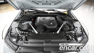 BMW 5-Series 520i M Sport 2024 года из Южной Кореи