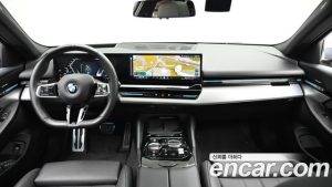 BMW 5-Series 520i M Sport 2024 года из Южной Кореи