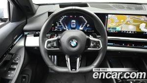 BMW 5-Series 520i M Sport 2024 года из Южной Кореи