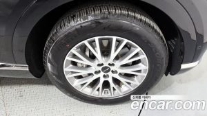 Genesis GV80 2.5T Бензин AWD 2024 года из Южной Кореи