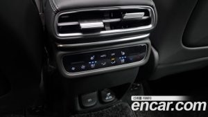 Genesis GV80 2.5T Бензин AWD 2024 года из Южной Кореи