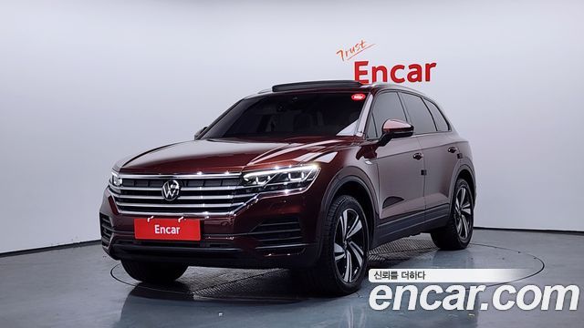 Volkswagen Touareg 3.0 TDI Premium 2023 года из Кореи