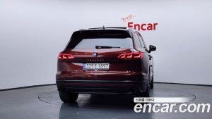 Volkswagen Touareg 3.0 TDI Premium 2023 года из Южной Кореи