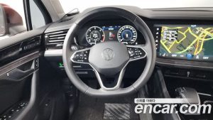Volkswagen Touareg 3.0 TDI Premium 2023 года из Южной Кореи