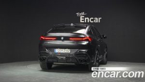BMW X6 M60i 2024 года из Южной Кореи