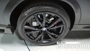 BMW X6 M60i 2024 года из Южной Кореи