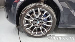 BMW X6 xDrive30d M Sport 2025 года из Южной Кореи