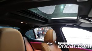 BMW 3-Series 320i M Sport 2023 года из Южной Кореи
