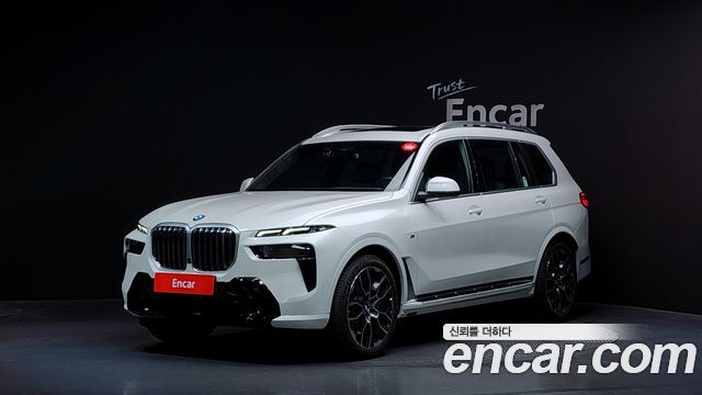 BMW X7 xDrive 40i M Sport 6 2025 года из Кореи