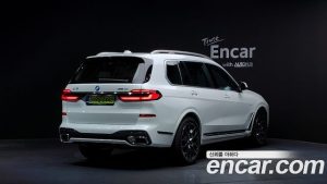 BMW X7 xDrive 40i M Sport 6 2025 года из Южной Кореи