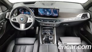 BMW X7 xDrive 40i M Sport 6 2025 года из Южной Кореи