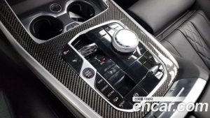 BMW X7 xDrive 40i M Sport 6 2025 года из Южной Кореи