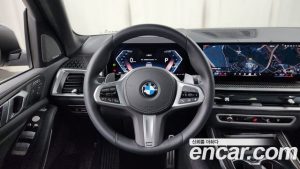 BMW X7 xDrive 40i M Sport 6 2025 года из Южной Кореи