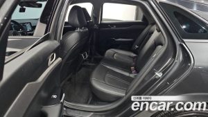 Kia K5 Prestige 2024 года из Южной Кореи