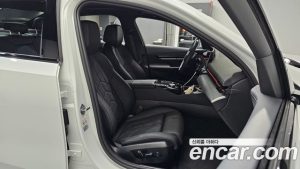 BMW 5-Series 520i M Sport 2024 года из Южной Кореи