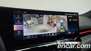 BMW 5-Series 520i M Sport 2024 года из Южной Кореи