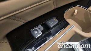 Kia Sorento Бензин 2.5T 2WD 2025 года из Южной Кореи