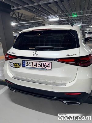 Mercedes-Benz GLC-Class GLC300 4MATIC Online Special 2023 года из Южной Кореи
