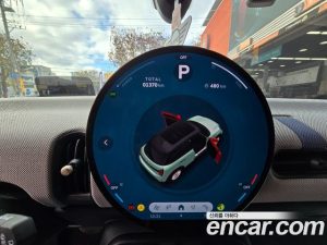 Mini Cooper 5Door Favoured 2025 года из Южной Кореи